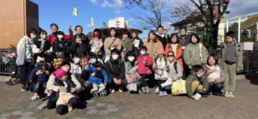 2023FY-outdoorEventsHigashiyama-groupPhoto.jpg